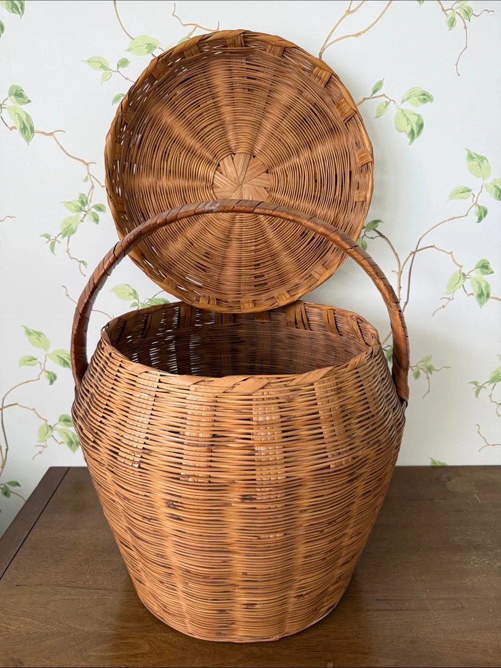 Vintage Hand-Woven Wicker Basket Lid and Sturdy Handle